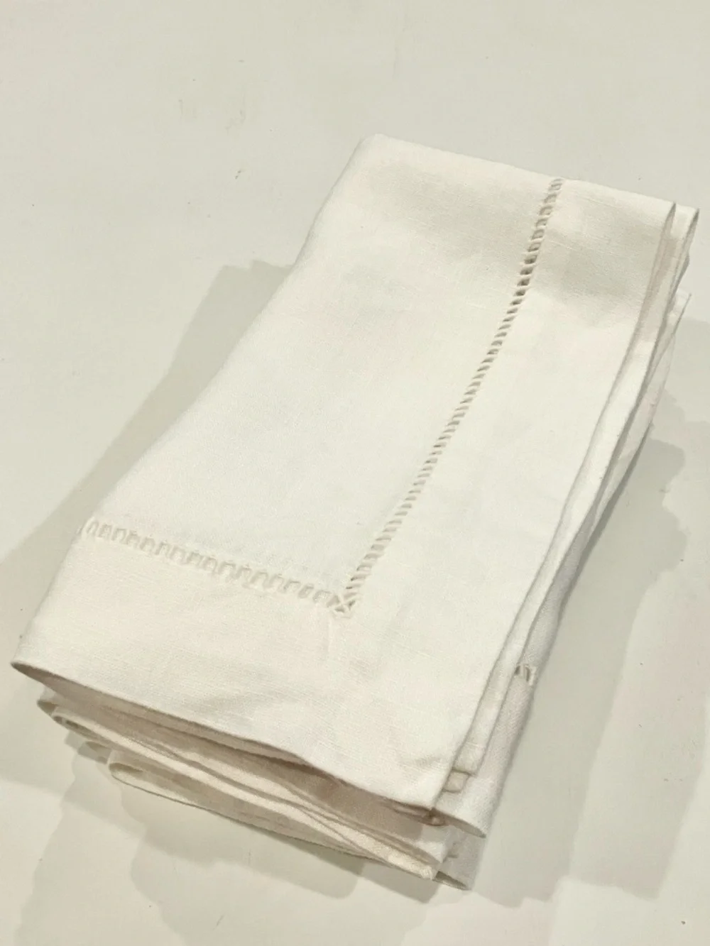 Pottery Barn | White Linen Hemstitch Dinner Napkin Set of 6